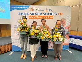 จัดดอกไม้ ต้นไม้มงคล ครั้งที่4