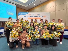 จัดดอกไม้ ต้นไม้มงคล ครั้งที่4