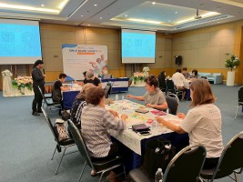 วาดภาพระบายสี ศิลปะด้วยมือวัยเก๋า ครั้งที่ 4