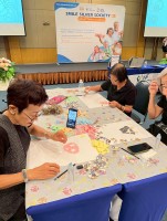 วาดภาพระบายสี ศิลปะด้วยมือวัยเก๋า ครั้งที่ 4