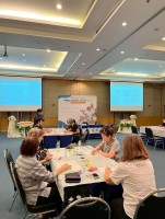 วาดภาพระบายสี ศิลปะด้วยมือวัยเก๋า ครั้งที่ 4