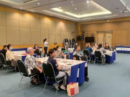 วาดภาพระบายสี ศิลปะด้วยมือวัยเก๋า ครั้งที่ 5