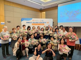 จัดดอกไม้ ต้นไม้มงคล ครั้งที่ 6