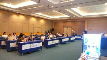 Strong teeth วัยเก๋า ฟันแข็งแรง